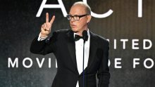 Michael Keaton održao je znakovit govor zahvale i posebnu poruku poslao 'kolegi glumcu predsjedniku Zelenskom'