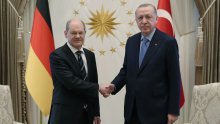 Scholz i Erdogan u Ankari za hitan prekid vatre u Ukrajini