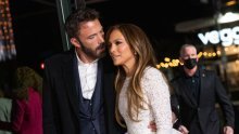 To se zove podrška: Ben Affleck bodrio Jennifer Lopez iz publike, a društvo su mu pravili sin i Emma Anthony