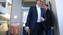 Vučić izrazio Schmidtu 'jasno neslaganje' s odlukama o imovini Republike Srpske