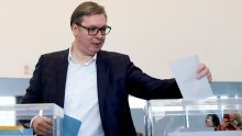 Izborno povjerenstvo potvrdilo pobjedu Vučića u Srbiji; SNS bi mogao započeti drugo desetljeće na vlasti