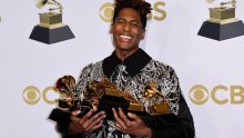 Na dodjeli Grammyja glavne nagrade odnijeli Jon Batiste i Silk Sonic