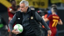 Jose Mourinho svojim je izjavama o sucima opet 'zapalio' Italiju: Bilo me sram stajati uz rub terena i gledati što nam rade...