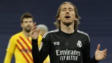 Trener Real Madrida Ancelotti donio važnu odluku koja je neke iznenadila: Luka Modrić neće igrati!