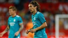 Luka Modrić uskoro postaje slobodan igrač i stižu mu nemoralne ponude, a čovjek blizak Realu i menadžerima doznao je što će se dogoditi