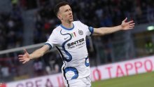 [VIDEO/FOTO] Ivan Perišić zabio fantastičan gol, a onda 'asistirao' svom golmanu za nevjerojatan kiks i poraz Intera