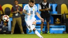 Messi utrpao tri pogotka i utišao svoje kritičare!