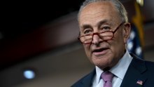 Schumer: Imovina ruskih oligarha 'na bubnju' za pomoć Ukrajini