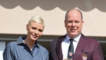 Princeza Charlene ponovo u javnosti sa suprugom i djecom, a ovaj put uspjela je navući smiješak na lice