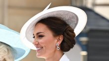 Pazi na svaki detalj: Ovim decentnim detaljima Kate Middleton odala je počast svojoj princezi Diani