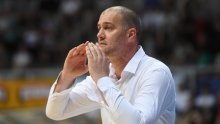 Incident nakon utakmice Zadar-Cibona; trener Zadrana Helbich 'pukao' na verbalni napad domaćeg navijača, sportski direktor Ridl najavio sankcije