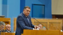 Strah od sankcija: Dodik za pola godine odgodio odcjepljenje od BiH