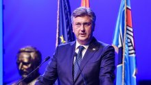 [VIDEO/FOTO] Plenković: 'HDZ danas nema nijednu kunu duga, ali kažu da nije dobro da ja kažem koliko ima novca na računu'