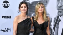 Evo kakvom je porukom Jennifer Aniston čestitala rođendan svojoj prijateljici Courteney Cox