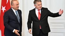 Komšić se susreo sa Cavusogluom: Hrvatska zloupotrebljava članstvo u Europskoj uniji i NATO-u