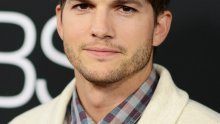 Ashton Kutcher otkrio detalje tajnog vjenčanja s Milom