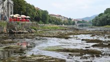 [FOTO] Strašna suša pogodila Italiju: Rijeka Po ima najniži vodostaj u 70 godina, u Laziju građani ne smiju zalijevati vrtove i puniti bazene