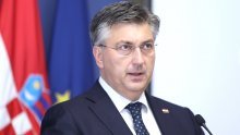 Premijer Plenković pozvao Splićane da glasaju za Đogaša, a ne za 'lažni centar' i Puljka