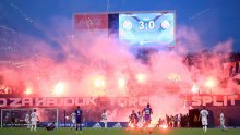 Torcida sprema invaziju na južnu tribinu Dinamovog stadiona, a da bi izbjegla gužve i benzinsku postaju Desinec, na put ne ide autobusima