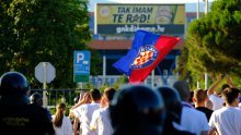 [FOTO] Torcida se pojavila na maksimirskom stadionu, a napokon se zna i s kakvim transparentima