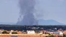 [VIDEO] Buknuo požar kod Marčane, na terenu dva kanadera i sedam vatrogasnih vozila