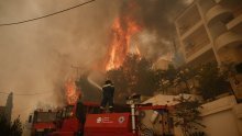 U Španjolskoj i Grčkoj i dalje bijesne požari, evakuirani stanovnici, na terenu stotine vatrogasaca