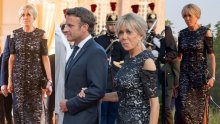 Brigitte Macron posegnula za starom haljinom iz ormara i modno zablistala na svečanom domjenku