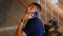 Kako će na ovo reagirati Mbappe? Novi trener u čijem je izboru imao presudnu riječ zabranio mu uporabu mobitela. Ali to nije sve...