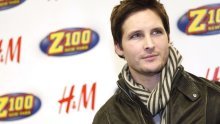 Peter Facinelli na aukciji u dobrotvorne svrhe