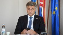 Plenković: 'Nedolazak ministara na današnji prijem je nebitna tema. Postoji predsjednik koji ne čestita svom narodu Dan državnosti'