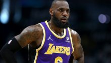 LeBron James produžio ugovor s Lakersima; zna se koliko je dobio za dvije godine ugovora, a nitko u povijesti košarke nije toliko zaradio kao aktivni igrač