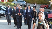 Plenković na potpisivanju ugovora o poboljšanju vodno-komunalnog sustava u Rijeci: Ovo će građanima poboljšati kvalitetu života