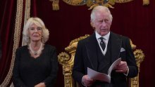 Za razliku od princa Philipa, Camilla će na krunidbi kralja Charlesa III imati poseban tretman