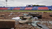 U stampedu na stadionu u Indoneziji poginulo 17-ero djece