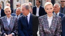U društvu najbogatijeg čovjeka Europe: Nasmijana princeza Charlene zablistala na reviji Louis Vuittona