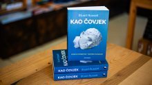 Novo u izdanju Planetopije: Stuart Russell 'Kao čovjek'