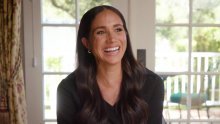 Meghan Markle u novim impresivnim stajlinzima, a nama je za oko zapela haljina s potpisom Caroline Herrere