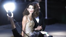 I djeca znaju što se u svijetu događa: Amal Clooney iznenadila otkrićem da je njezin sin nacrtao zatvor i u njega 'smjestio Putina'