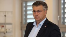 [FOTO] Jandroković i Plenković odbacili tezu o dvije kolone u Vukovaru