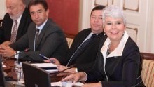 Kosor će za zakon o Ini ipak pitati Bruxelles