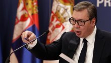 Vučić odlikovao suspendirane kosovske policajce: 'Branili su iskonske europske vrijednosti'