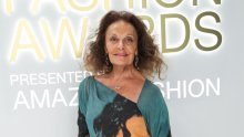 Odala počast samoj sebi: Diane Von Furstenberg zablistala u haljini s vlastitim likom