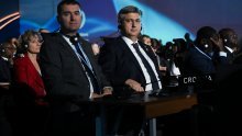 Plenković: Mirovinski fondovi u priči oko Fortenove moraju puno toga objasniti osobito AZ fond