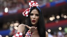 Najpoznatija hrvatska navijačica glavna je tema svjetskih medija zbog izgleda, ali i izjave da je organizacija u Katru - 'katastrofa'