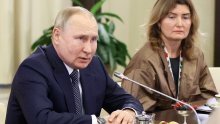 [FOTO/VIDEO] Putin se susreo s majkama ruskih vojnika i poručio: 'Dijelimo vašu bol, ali ne žalim što sam pokrenuo akciju u Ukrajini!'