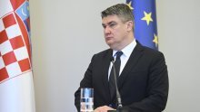 Milanović razgovarao s učenicima deset hrvatskih škola koje su sudjelovale u projektu 'Budućnost Europe'