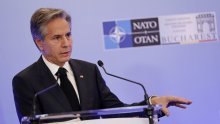 NATO zabrinut 'netransparentnim' vojnim jačanjem Kine i njezinom suradnjom s Rusijom