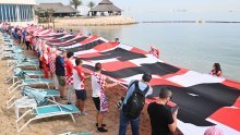 [VIDEO/FOTO] Hrvatski navijači okupirali Dohu, priredili novi spektakl Vatrenima; ako Belgija padne, to postaje tradicija!