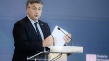 Plenković: Zastupnici koji su glasali protiv su politički patuljci i kukavice!