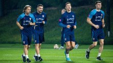 [VIDEO/FOTO] Dva super važna igrača propustila trening hrvatske reprezentacije, a najglasniji je bio bivši Vatreni